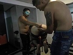 La Hotwife Latina Colombiana viene scopata in un 4some sporco con grandi tette e culo