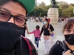 Publiczne pokazy mamusi i córki w CDMX - pełne wideo!