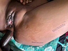 Indyjska gospodyni domowa Desitopti bhabi Gorący seks analny na stronie internetowej