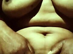 Sexy Indian MILF shows off her hairless pussy and big boobs in solo masturbation