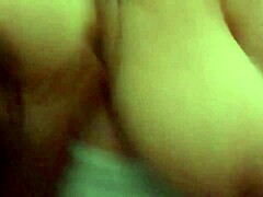 Filippiinalaisen MILF:n HD-video seksinauhalla